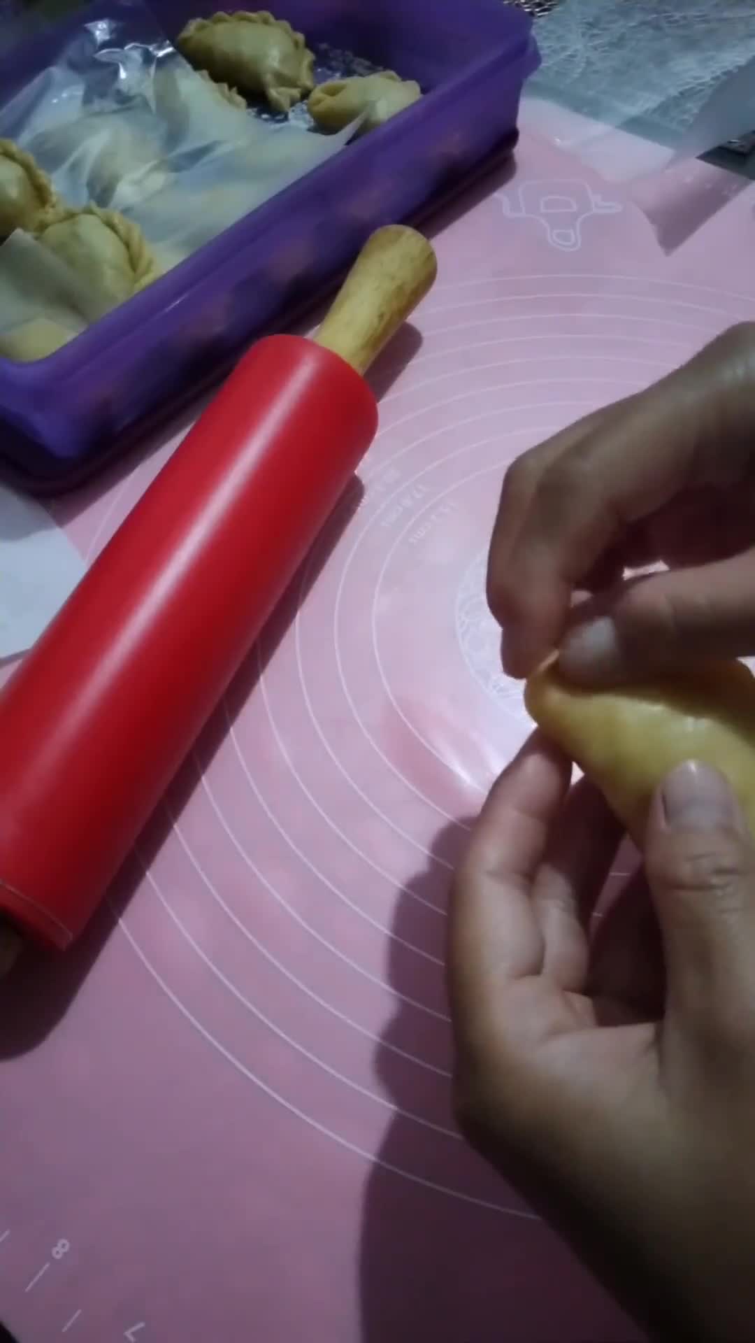 Foto langkah ke 6 dari resep Pastel (resep kulit best ever!).