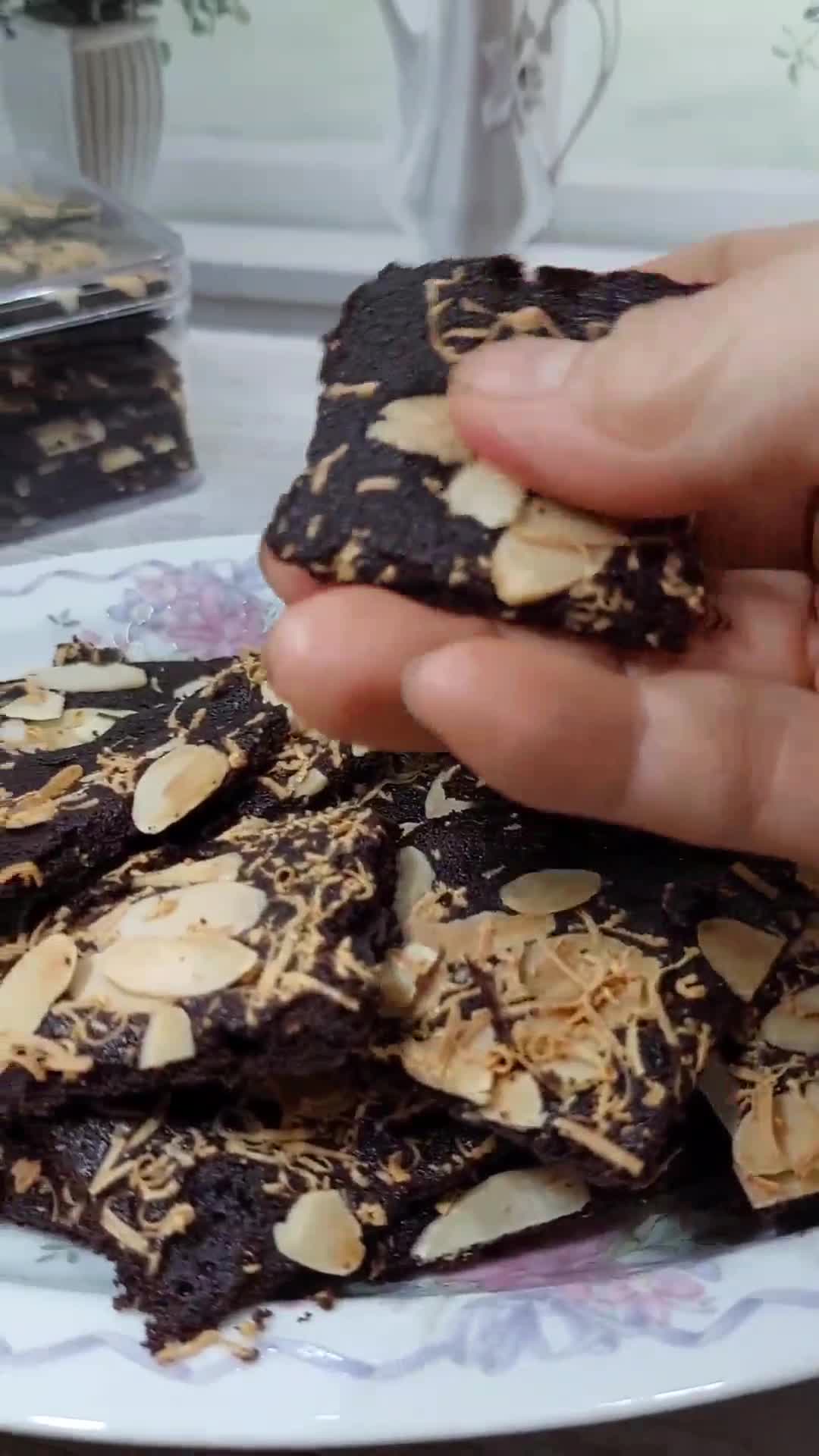 Foto langkah ke 6 dari resep Crispy Brownies (393).