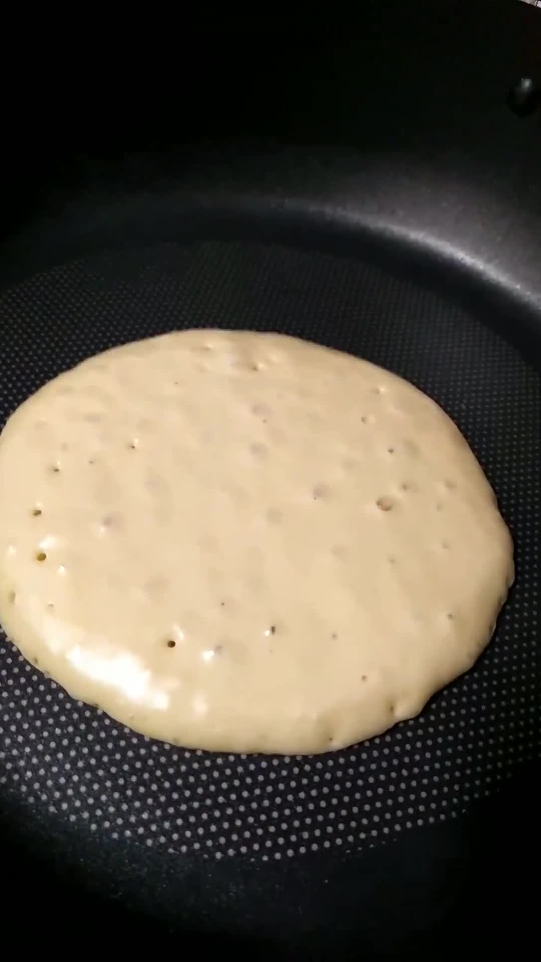 Foto langkah ke 2 dari resep Soft pancakes.