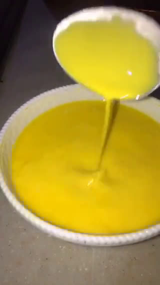 صورة لخطوة 2 من وصفة كاسترد سريع 😋👌🏻