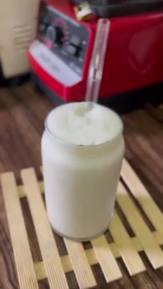 A picture of step 2 of Brazilian lemonade.