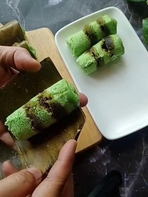 Gambar langkah 9 resipi Putu Buluh "Tanpa Buluh"😉.