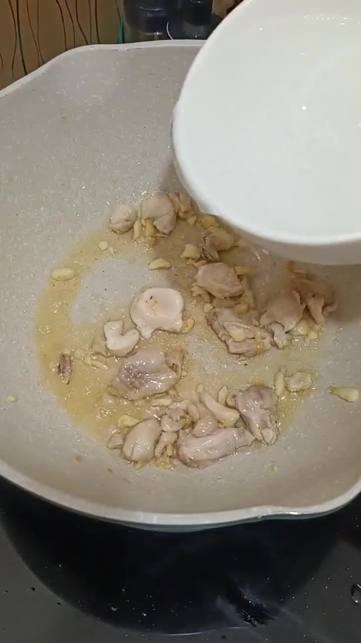 Gambar langkah 3 resipi Kuey Teow / Kuetiau Hong Kong.