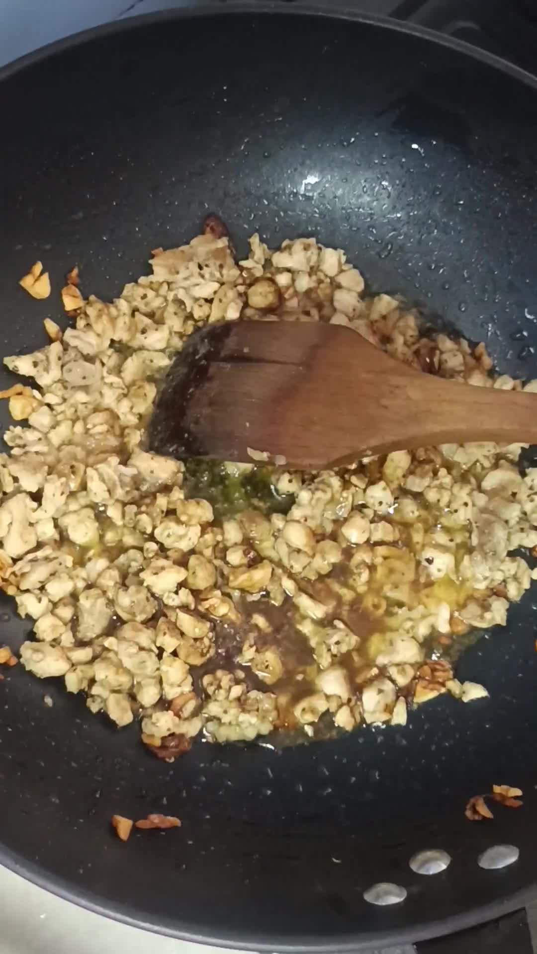 Foto langkah ke 7 dari resep Roti Goreng Isi Ayam.