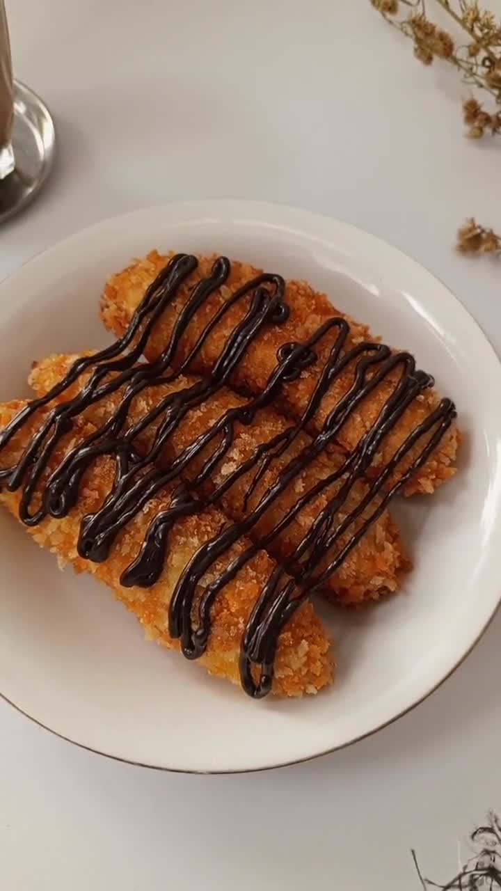 Foto langkah ke 4 dari resep Pisang Kriuk Cokelat Praktis.
