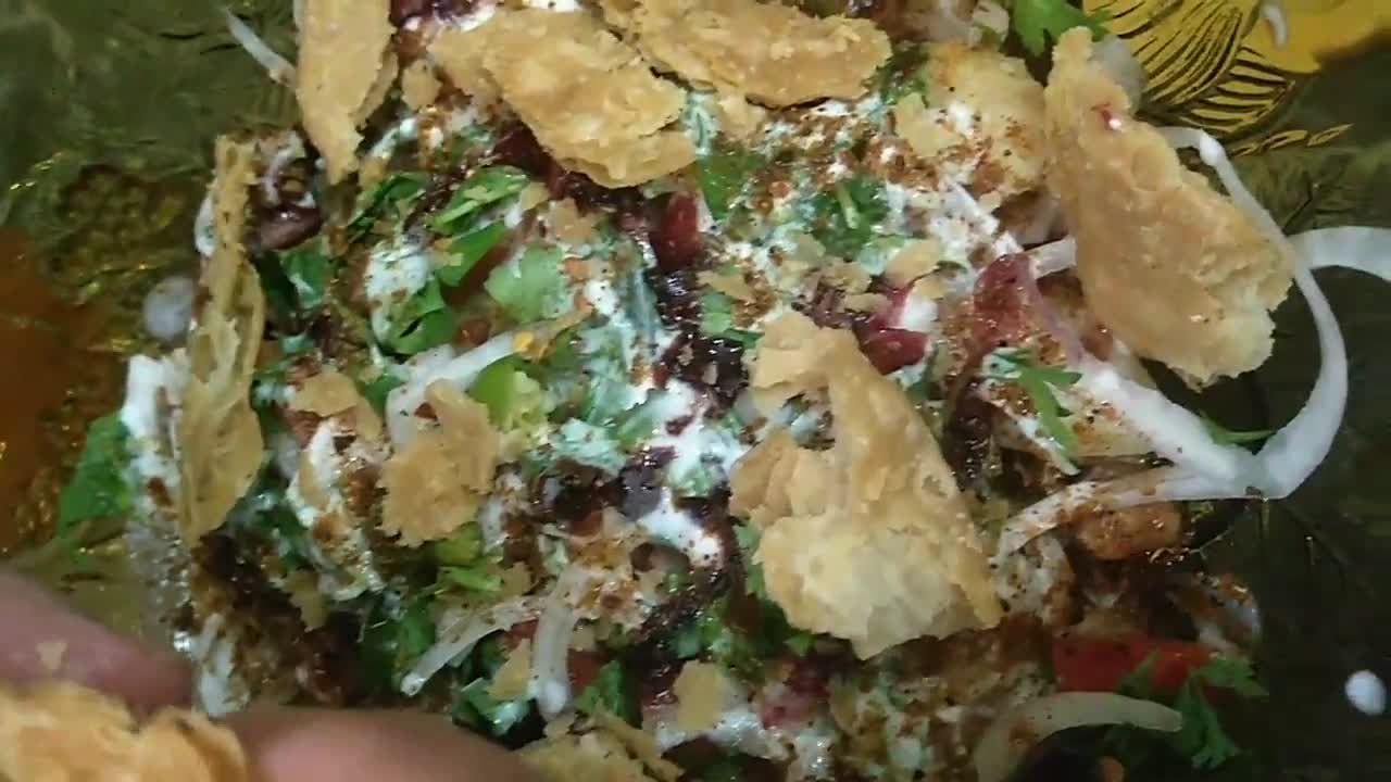 A picture of step 9 of Sweet n sour chana chaat.