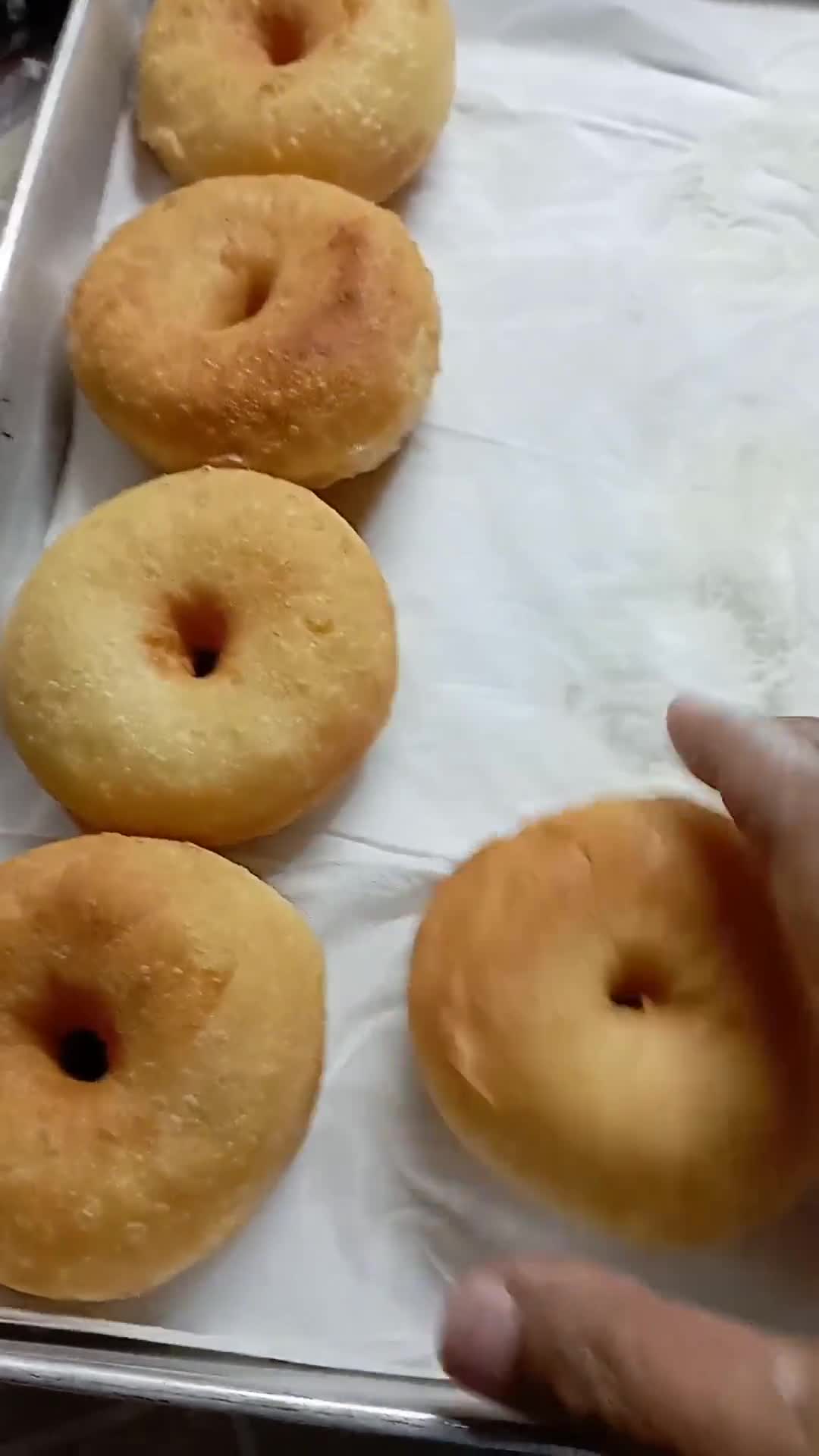 Foto langkah ke 10 dari resep Donat Kentang Tanpa Ulen.