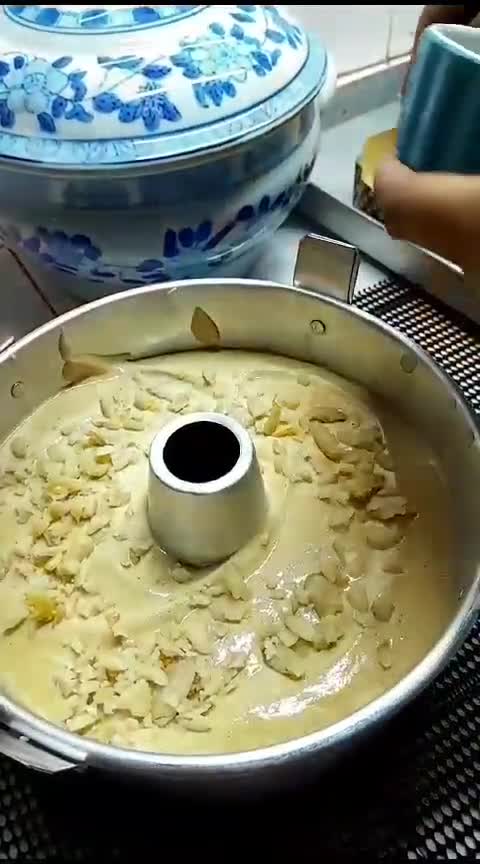 Foto langkah ke 11 dari resep Oenbitjkoek Chiffon Cake.