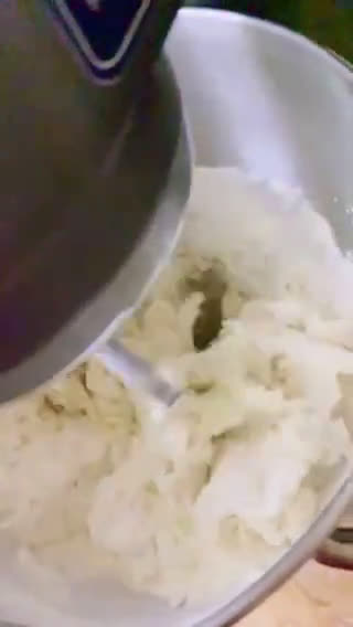 صورة لخطوة 1 من وصفة فطيرة الكرز اللذيذه 🍒🍒
