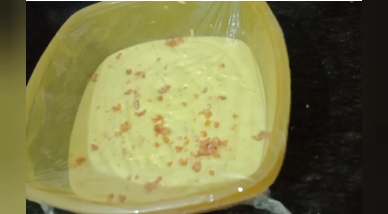 होममेड बटरस्कॉच आइसक्रीम(homemade butterscotch icecream recipe in hindi) रेसिपी चरण 5 फोटो