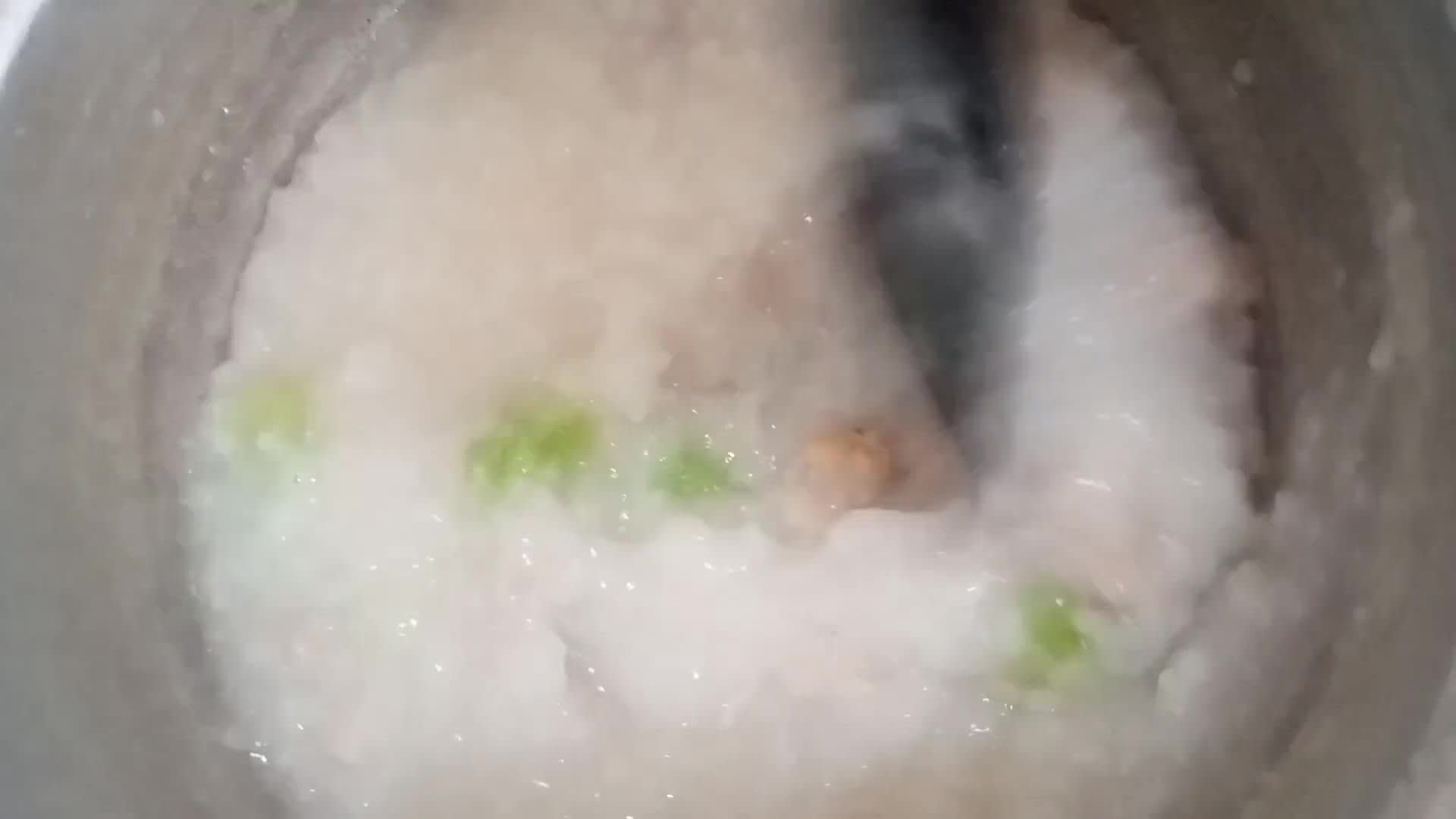 Foto langkah ke 2 dari resep Bubur Ayam Labu Siam Jahe MPASI 6 bulan +.