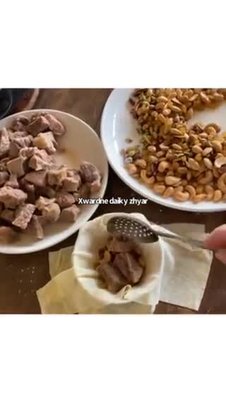 صورة لخطوة 2 من وصفة بەردە بلاو بعشبة الكاردی