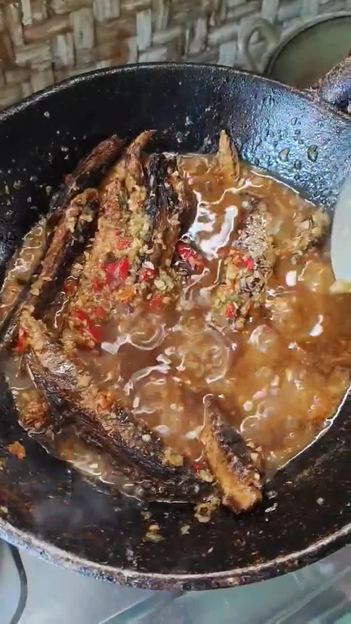 Foto langkah ke 3 dari resep Tongkol Chili Padi.