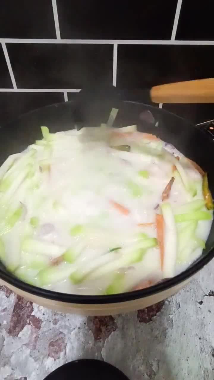 Gambar langkah 4 resipi Lemak Putih Labu Air + Udang.