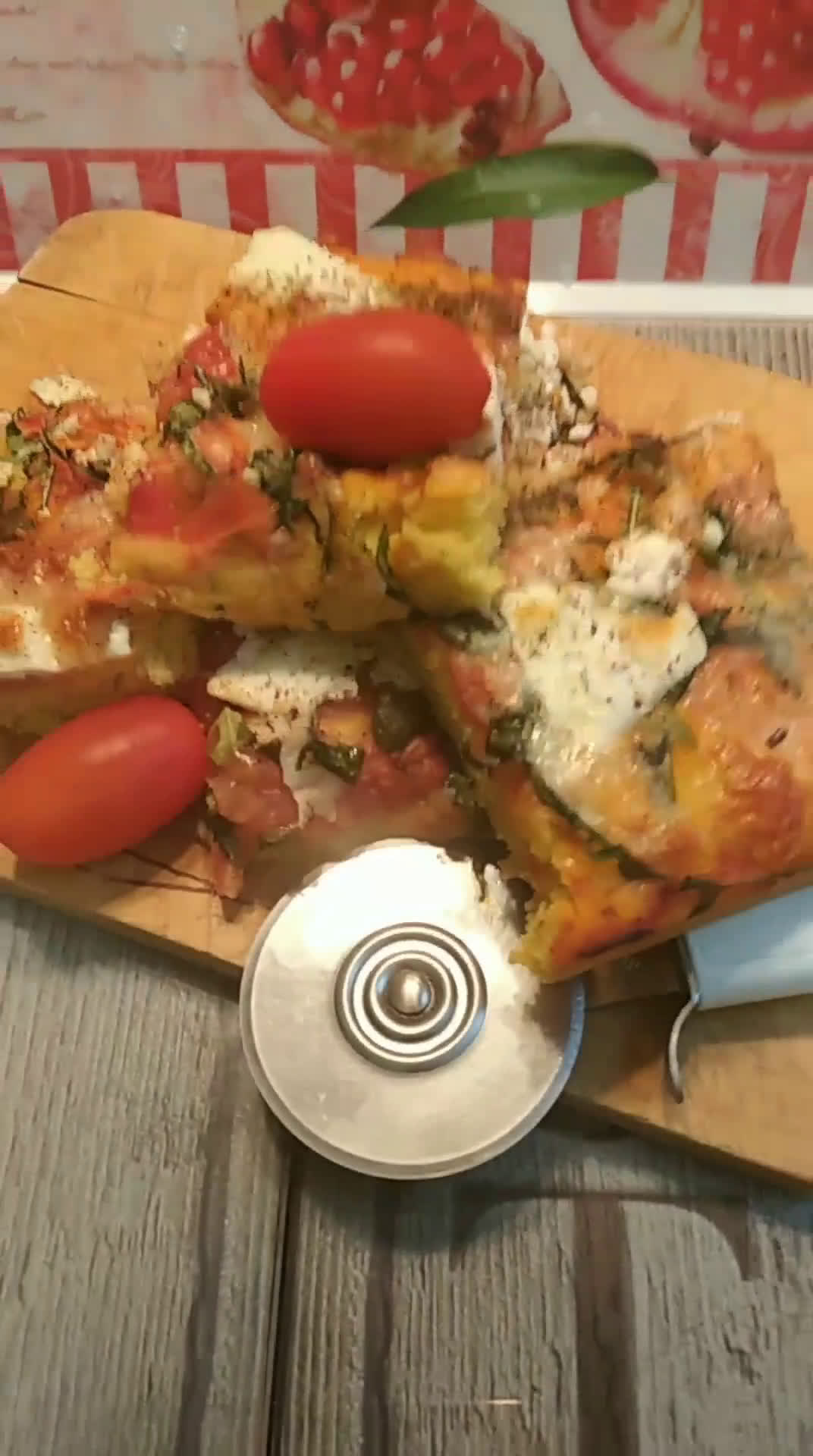 Φωτογραφία βήματος 11 της συνταγής Πίτσα 🍕 σπιτική με καλαμποκάλευρο 🌽