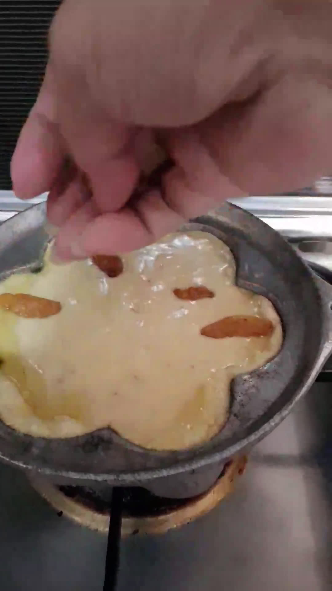 Foto langkah ke 3 dari resep Bingka Pisang 🍌.