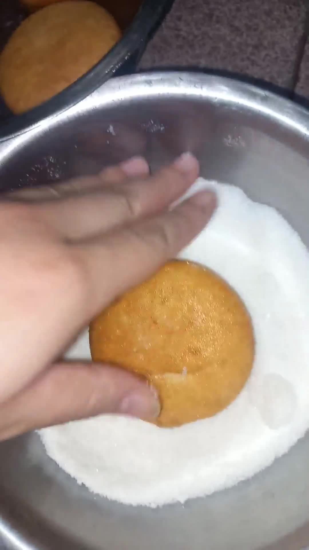 Foto del paso 11 de la receta: Bolas de fraile o berlinesas