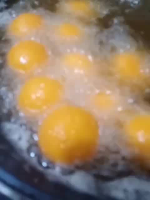 Gambar langkah 7 resipi Crispy Potato Cheese Balls.
