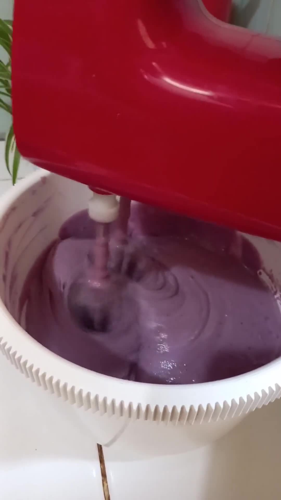 Foto langkah ke 3 dari resep Kue Moho Ubi Ungu.