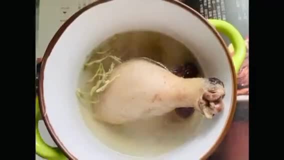 金銀花雞湯的食譜步驟4照片