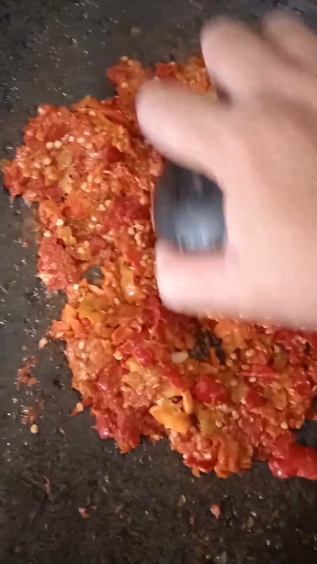 Foto langkah ke 2 dari resep 🌶Sambal Bawang Bu Rudi🧄.