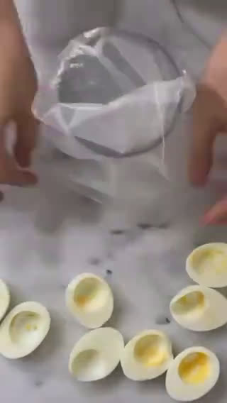 Foto del paso 4 de la receta: Huevos rellenos saludables