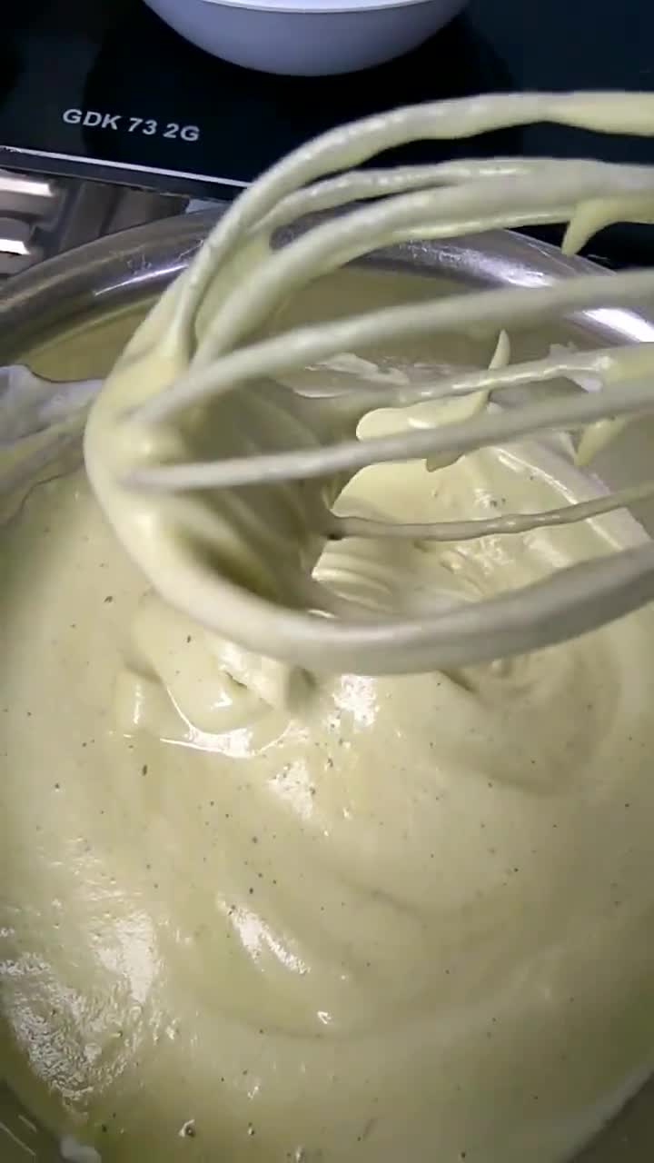 Foto langkah ke 3 dari resep Chiffon Green Tea.
