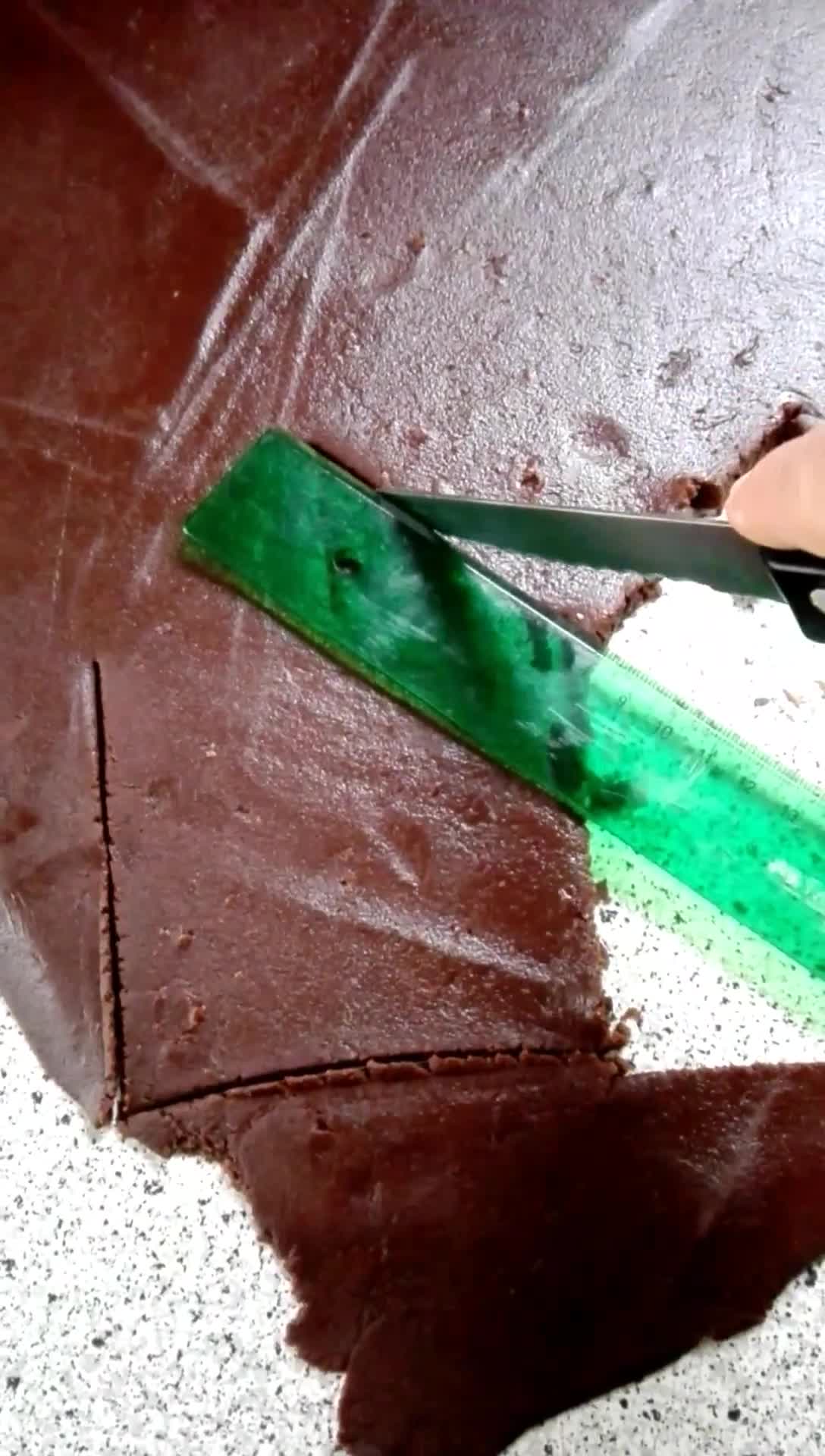 Foto del paso 5 de la receta: Casa del terror con galletas de mantequilla