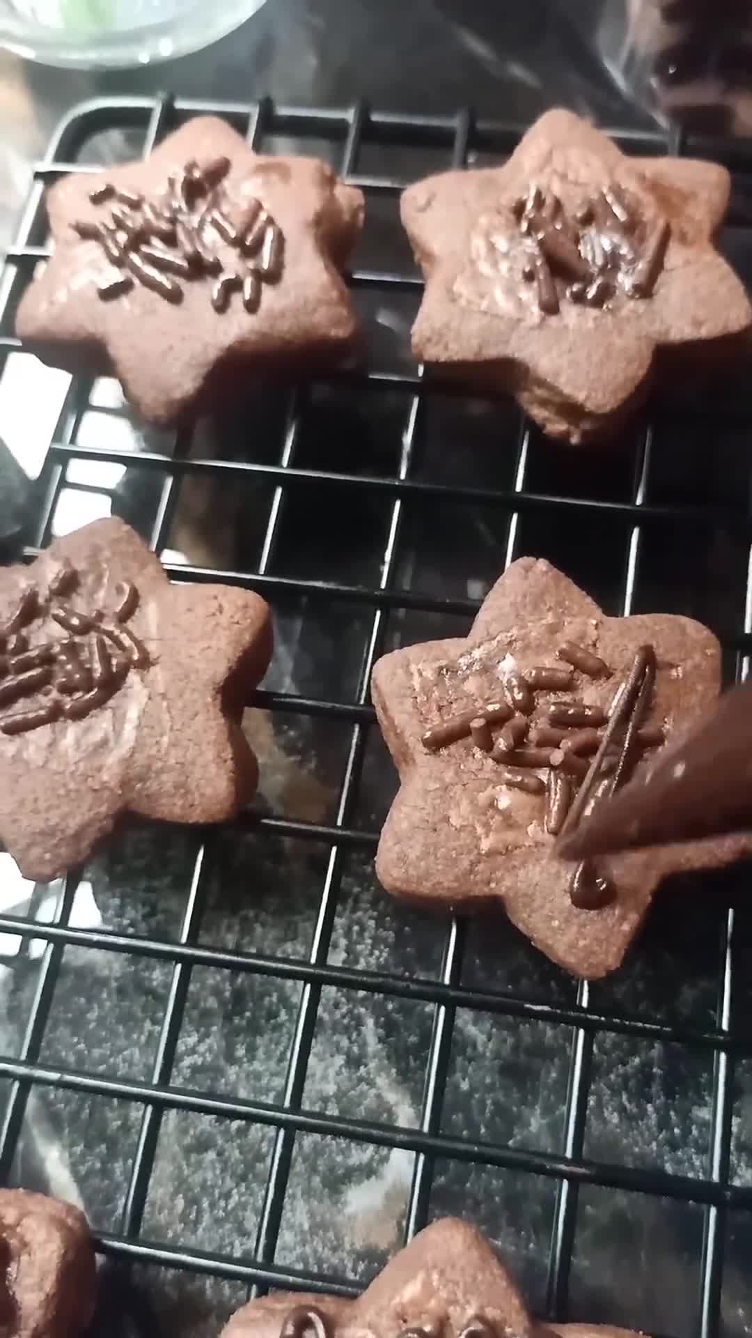 Gambar langkah 7 resipi Biskut Coklat Urai / Choco Rice Cookies Sukatan Cawan.