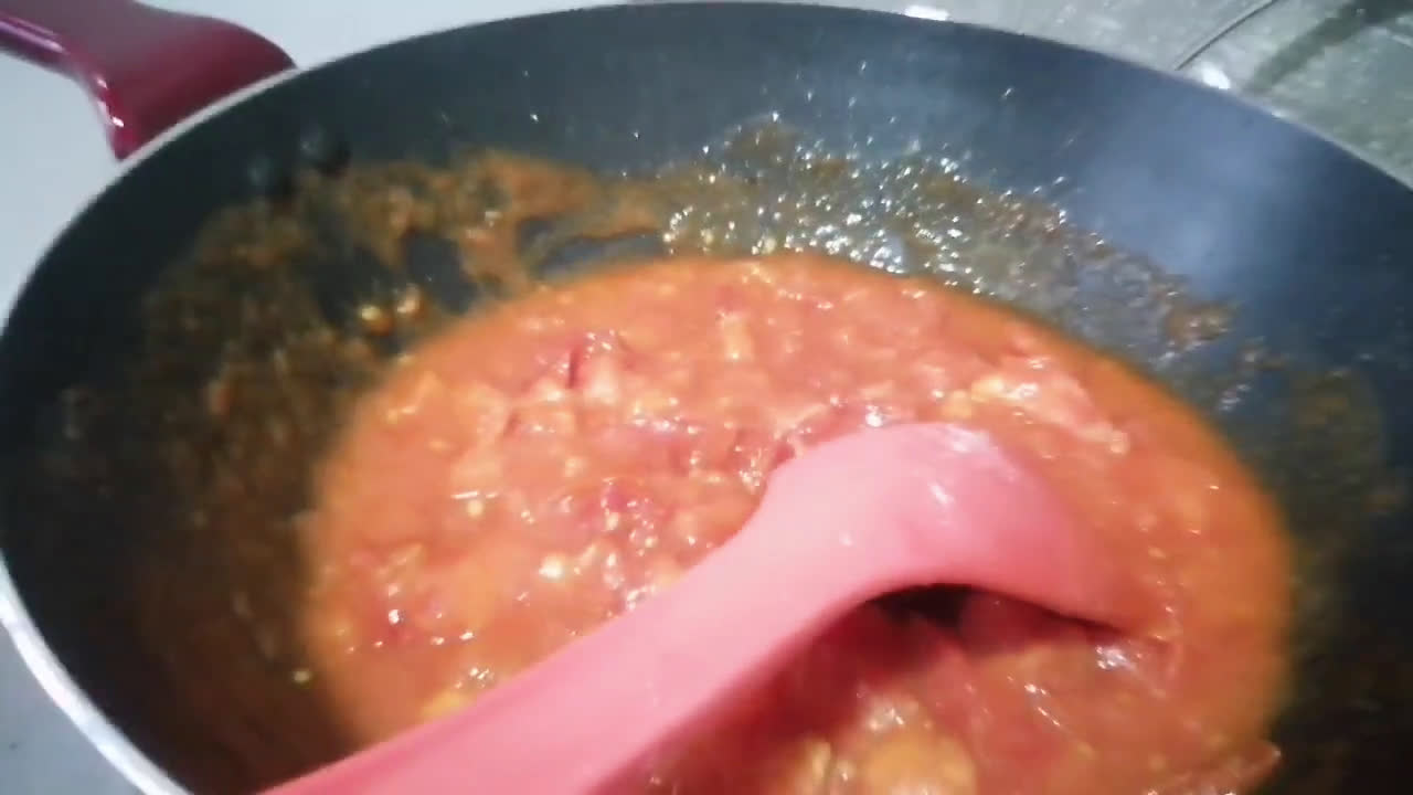 Foto del paso 8 de la receta: Pollo 🐔 con tornillo 🔩 (pasta)