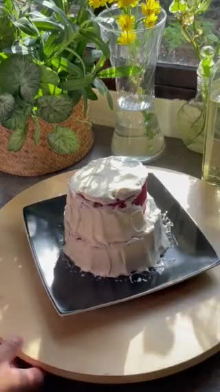 Gambar langkah 10 resipi Red Velvet Cake.