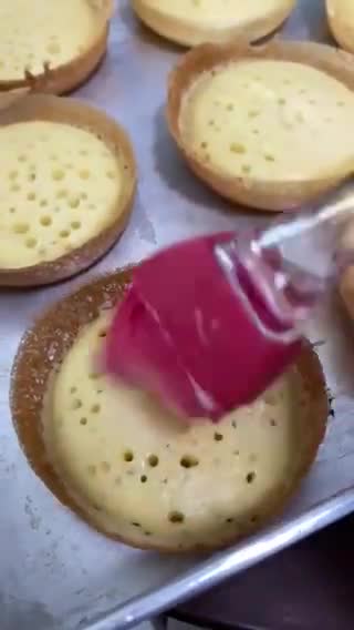 Gambar langkah 10 resipi Martabak Mini / Apam Balik Mini.