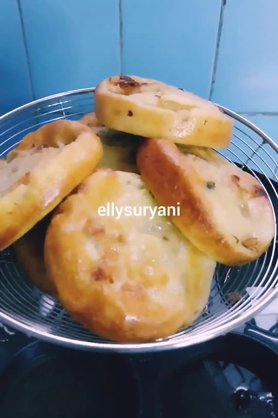 Foto langkah ke 8 dari resep Sanghai Palembang (Digoreng Dengan) Cetakan Martabak Mini.