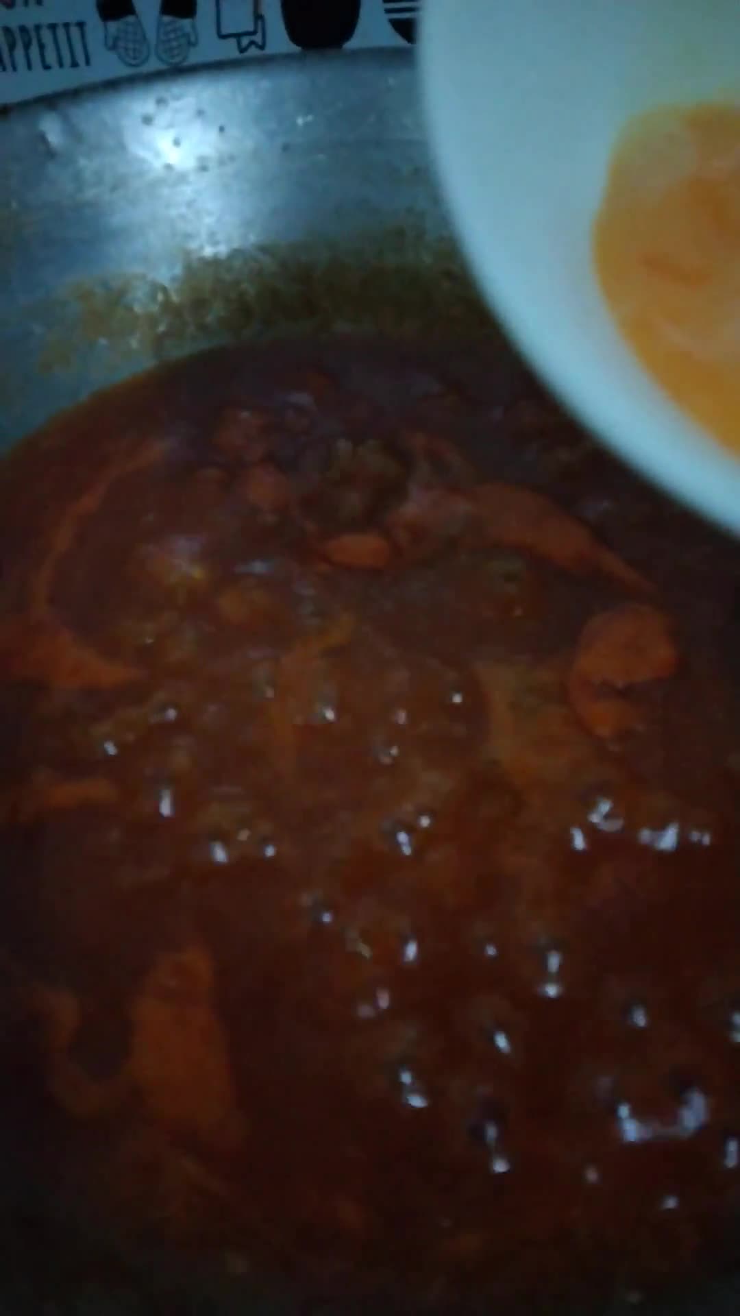 Gambar langkah 2 resipi Ketam telur bercili.
