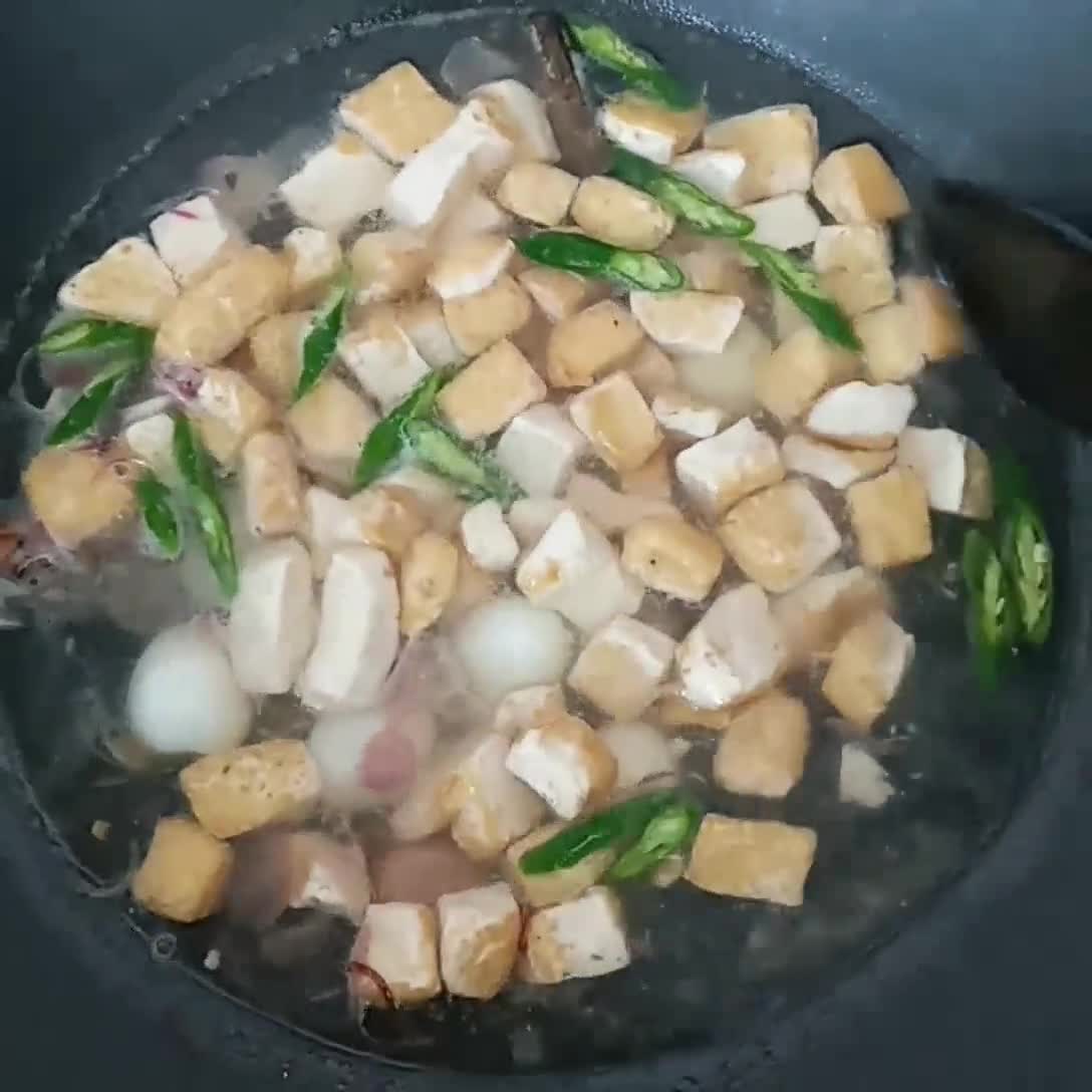 Foto langkah ke 3 dari resep Lodeh Tahu Telur Puyuh.