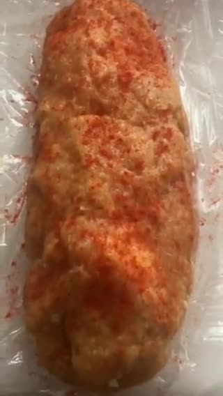 Foto del paso 10 de la receta: Fiambre o rollo de pollo, relleno de frutos secos y huevo cocido