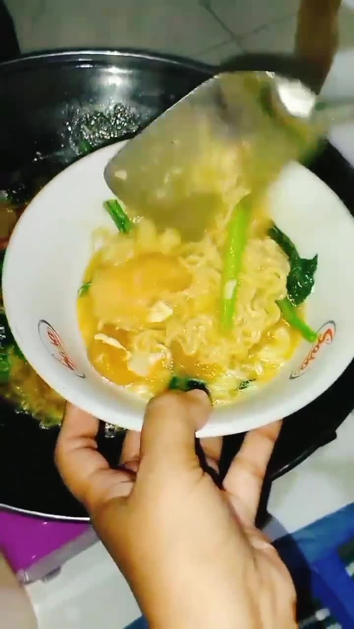 Foto langkah ke 6 dari resep Seblak nyemek.