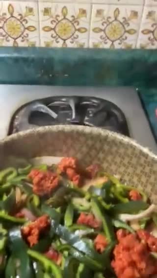 Foto del paso 4 de la receta: Rajas con chorizo