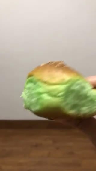 Foto langkah ke 8 dari resep Roti Sobek Kilat Pandan.