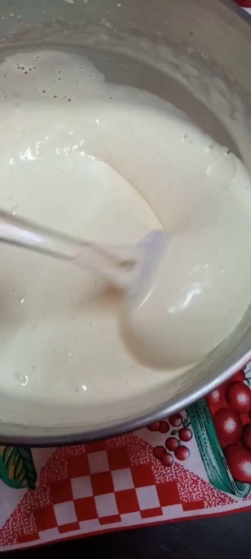 Foto del paso 3 de la receta: Torta Invertida de Manzana 🍎🥳