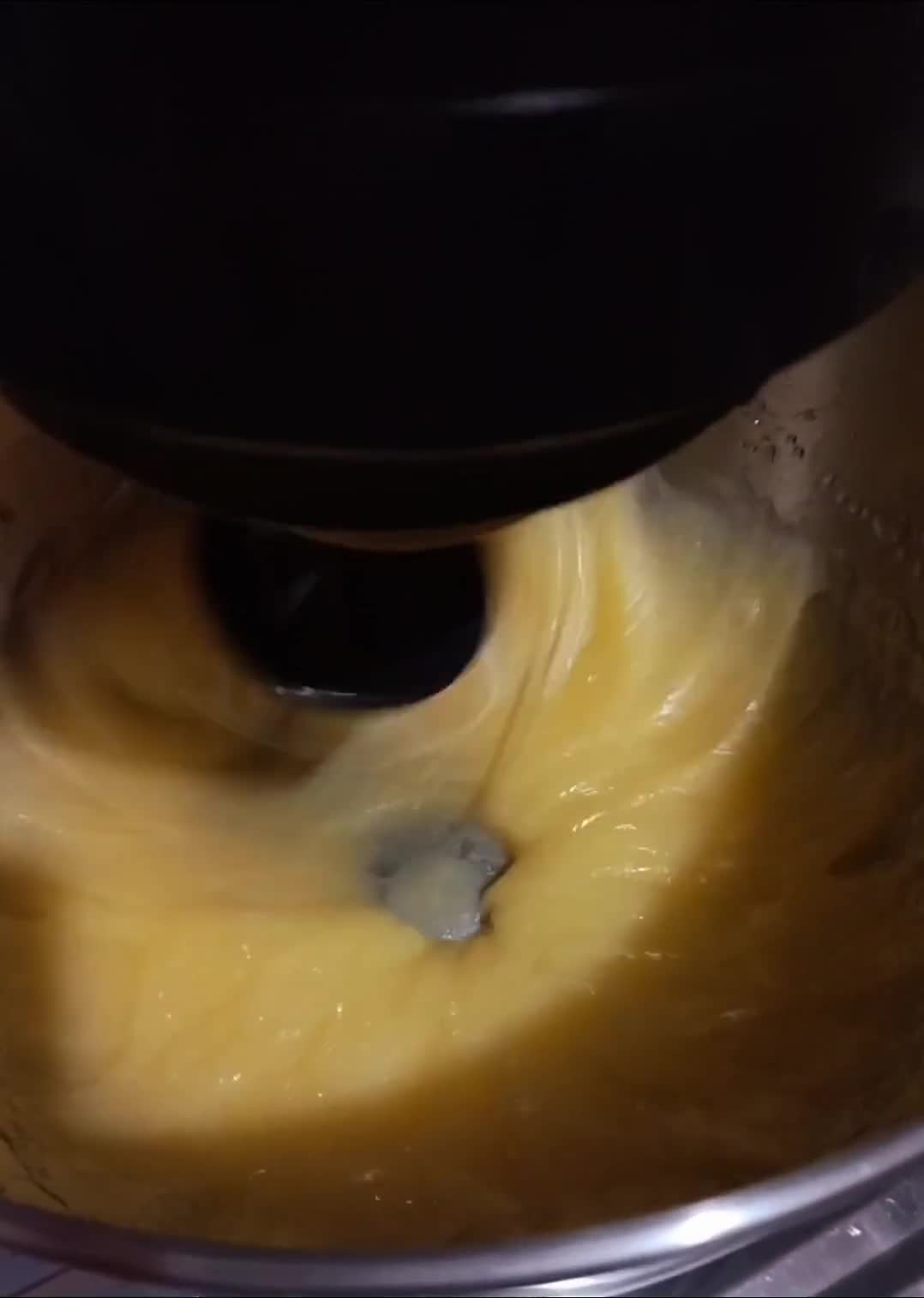 Foto del paso 1 de la receta: Budín de Pera🍐 Y Dulce de Leche🍯