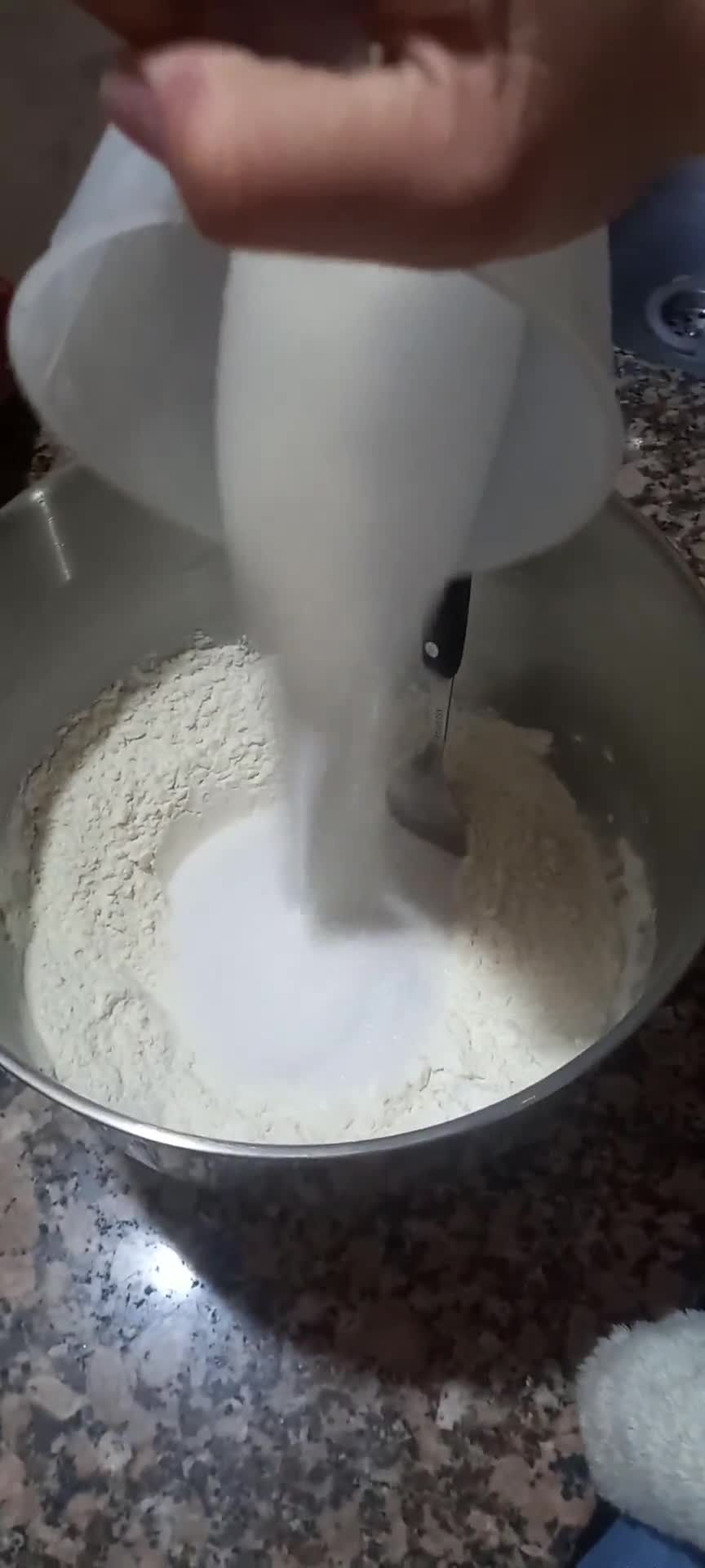 Foto del paso 2 de la receta: Galletas súper fáciles sin huevo