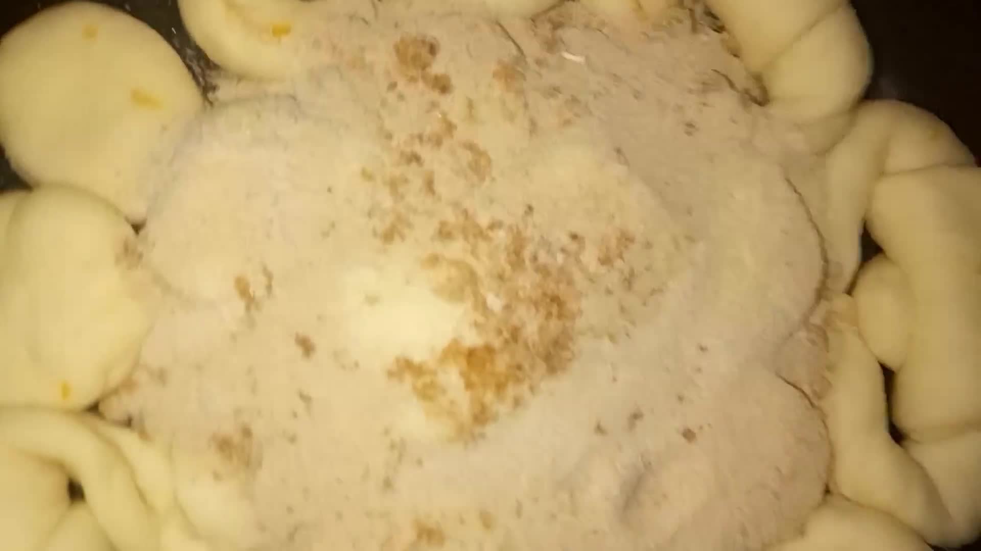 Foto del paso 14 de la receta: Medialunas fáciles