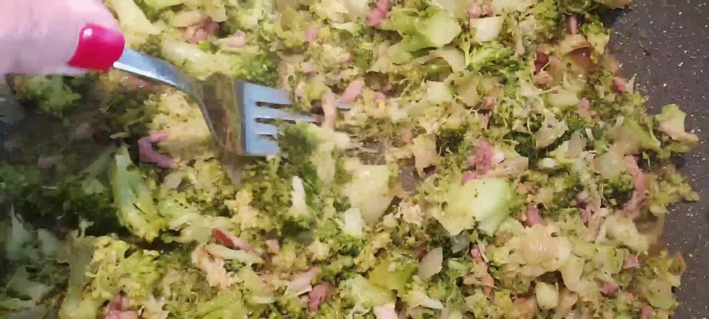 Une image de l'étape 6 de Pâtes aux brocolis.