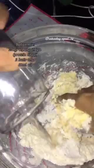 Foto langkah ke 2 dari resep 40. Mie ramen kuah kari.