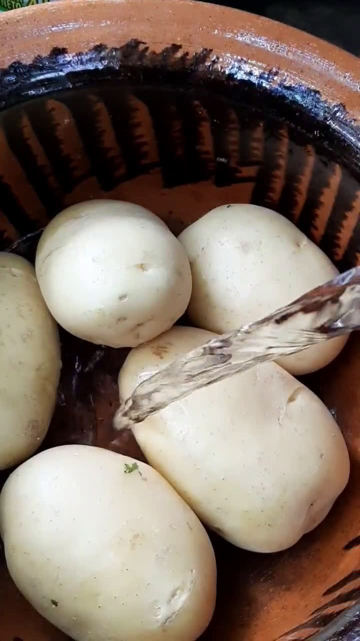 Foto del paso 1 de la receta: Papa al Horno con tocino