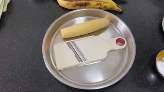 நேந்திரம் சிப்ஸ் ரெசிபி ஸ்டேப் 1 புகைப்படம்