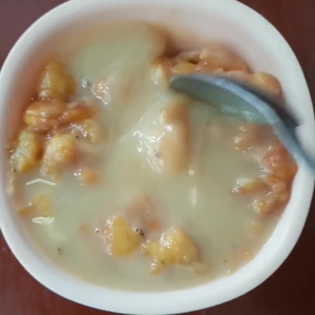 Foto langkah ke 1 dari resep Bolu Kukus Pisang Pandan 1 Telur.
