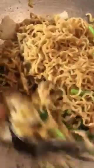 Foto langkah ke 2 dari resep Mie tektek Jawa Ala Bunda.