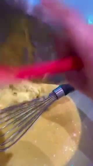 A picture of step 1 of Musang King durian chiffon cake.